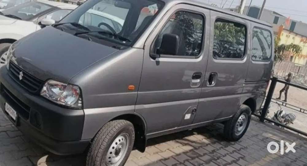 कम्पनी में लगाना है गाड़ी को