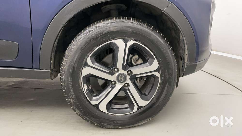 Tata Nexon 1.2 Revotron Xz Plus Premium Dual Tone, 2022, Petrol