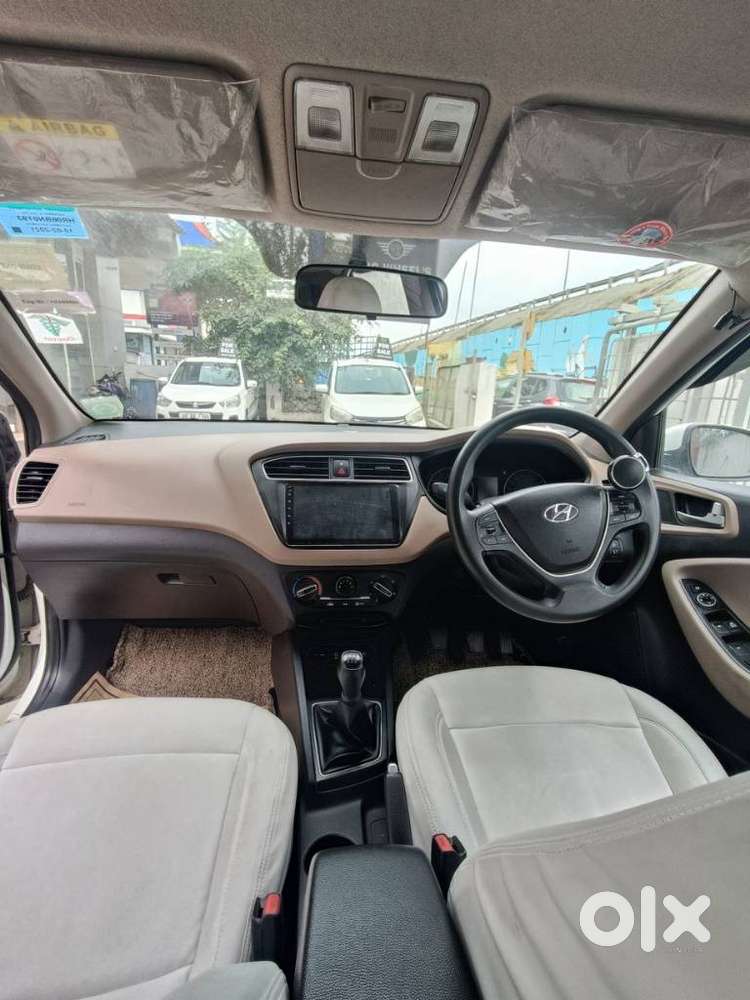 Hyundai I20 Sportz 1.2 Mt, 2021, Petrol