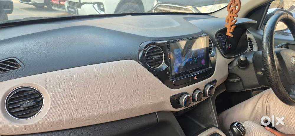 Hyundai Grand I10 Sportz, 2013, Petrol
