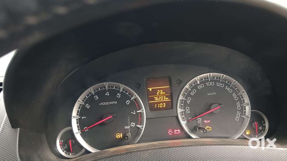 Maruti Suzuki Swift Vxi Abs Bsiv, 2015, Petrol