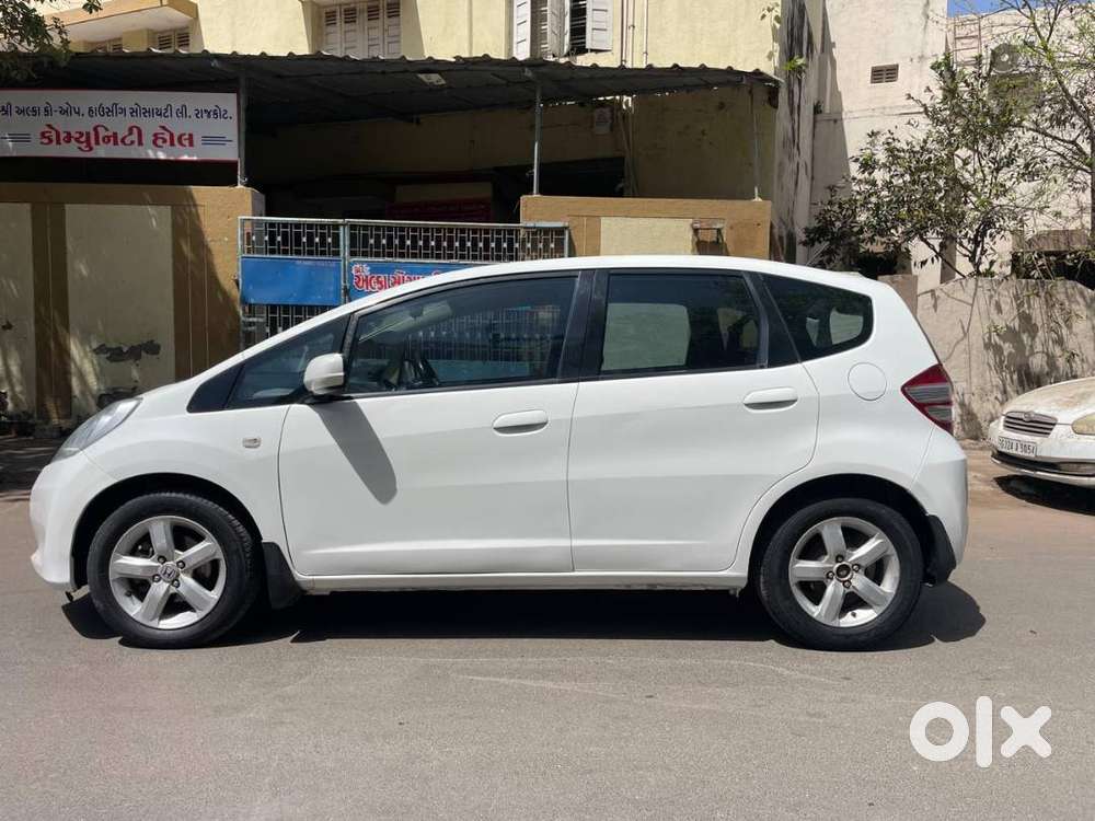 Honda Jazz Top Model Mt