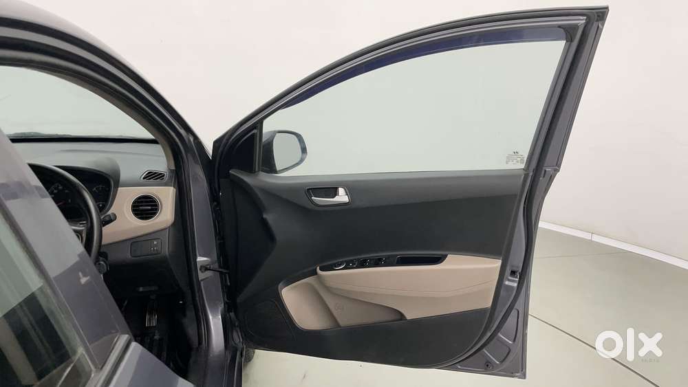 Hyundai Grand I10 Sportz 1.2 Kappa Vtvt, 2017, Petrol