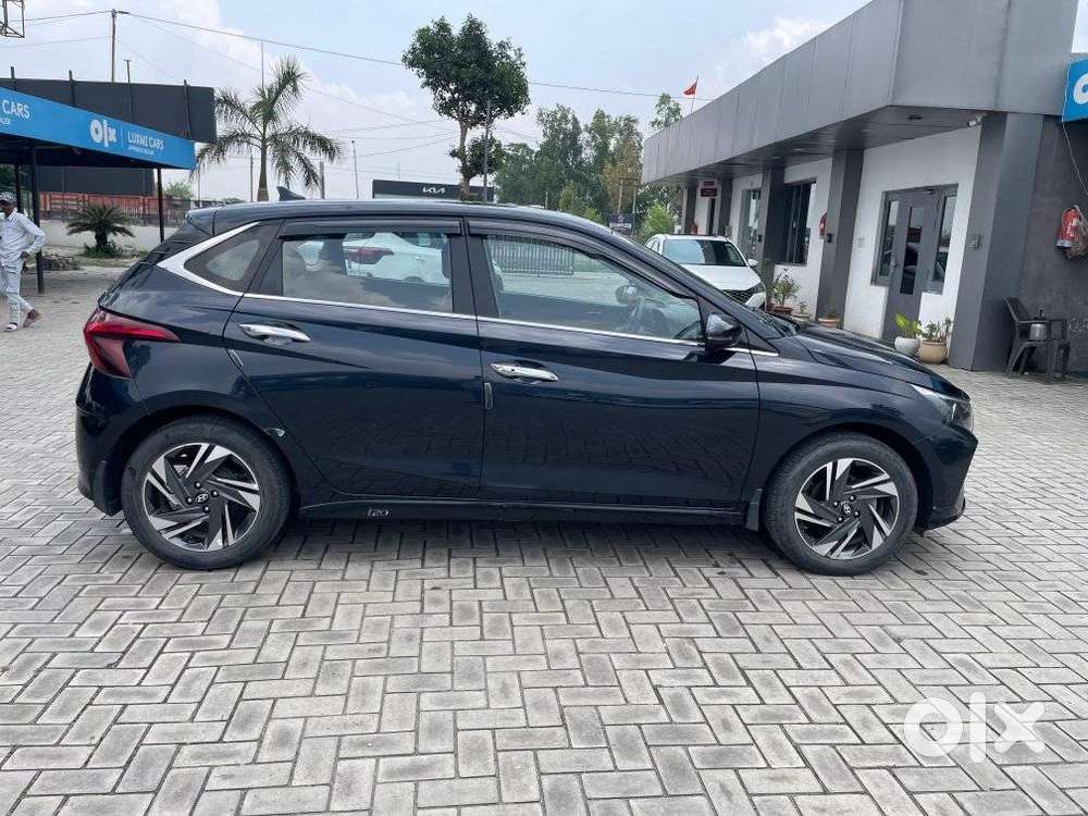 Hyundai I20 Petrol Asta, 2023, Petrol