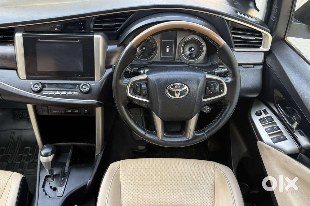 Toyota Innova Crysta 2.8z Automatic, 2019, Diesel