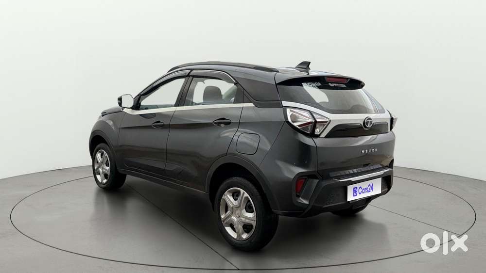 Tata Nexon 1.2 Revotron Xm (s), 2023, Petrol