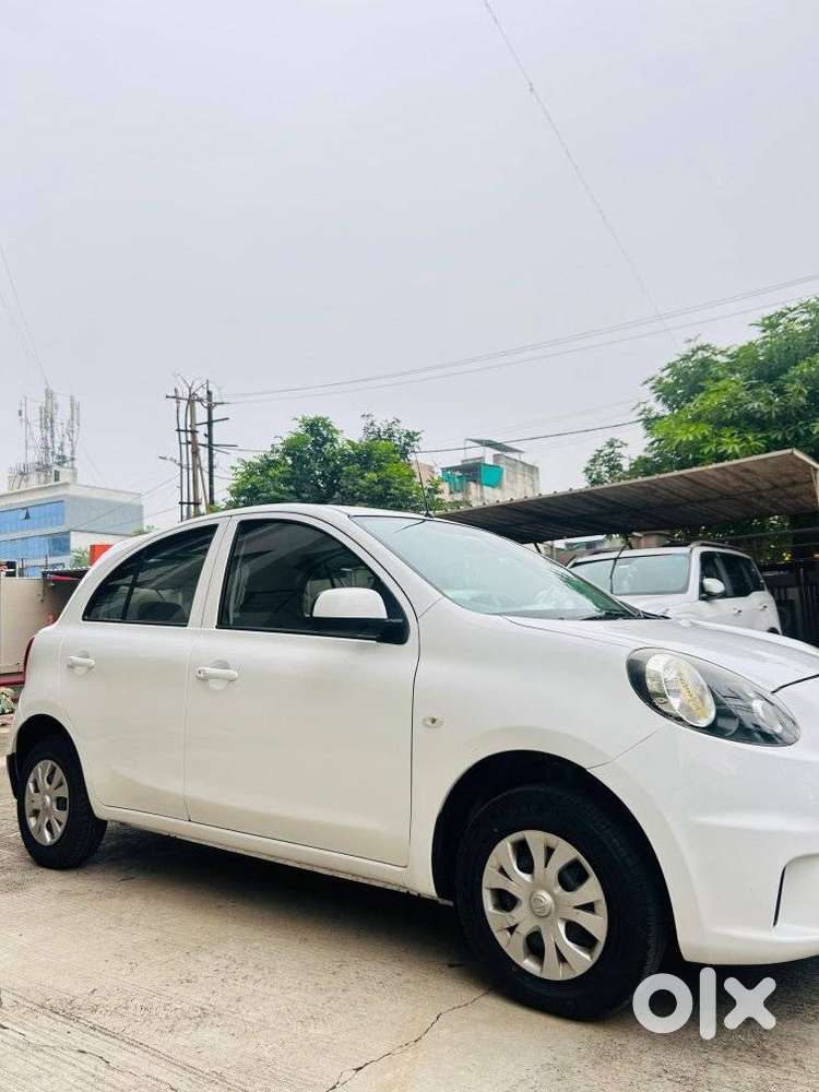 Nissan Micra Cvt Xv, 2018, Petrol