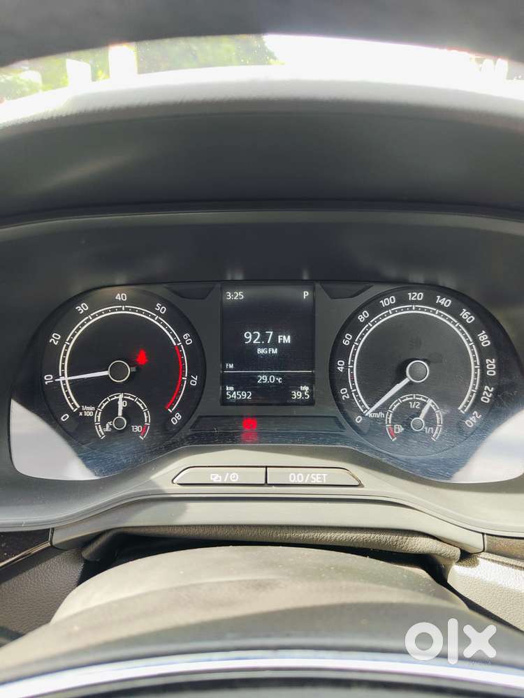 Skoda Kushaq Anniversary Edition 1.0l Tsi At, 2022, Petrol