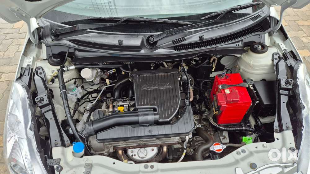 Maruti Suzuki Swift Vxi, 2014, Petrol