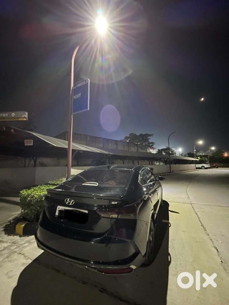 Hyundai Verna 2022 Sx Petrol Well Maintained