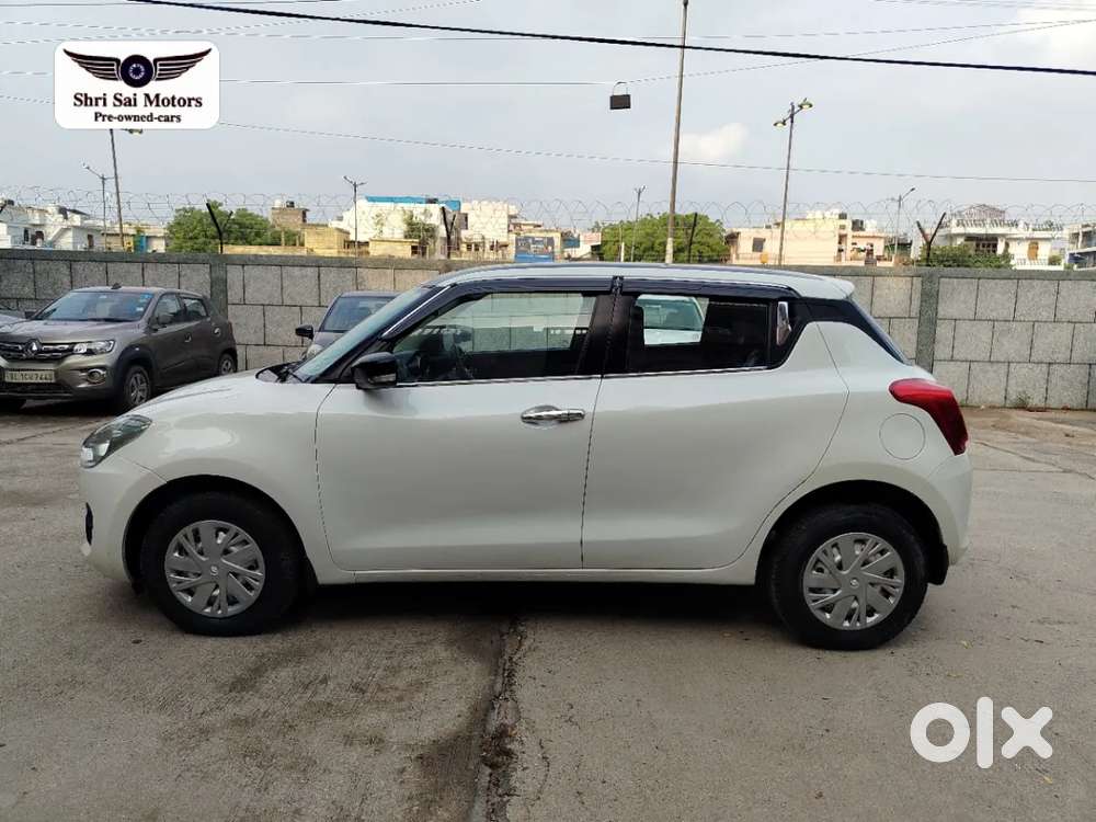 Maruti Suzuki Swift Vxi, 2022, Petrol