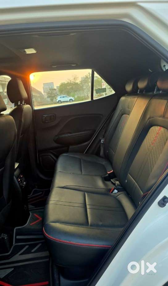 Hyundai Venue 1.0 Sx Turbo Dct, 2023, Petrol