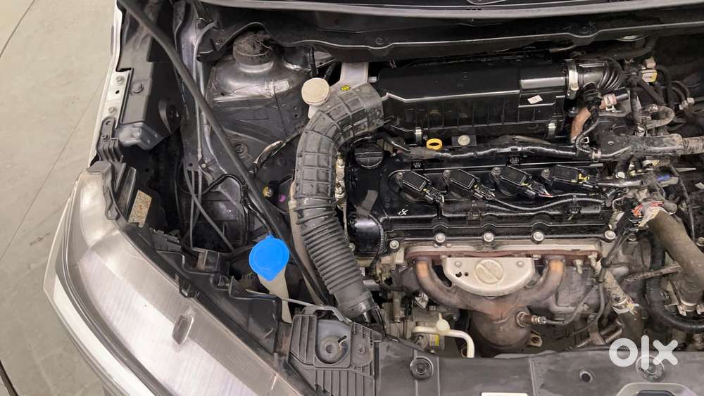 Maruti Suzuki Xl6 1.5 Zeta At, 2022, Petrol