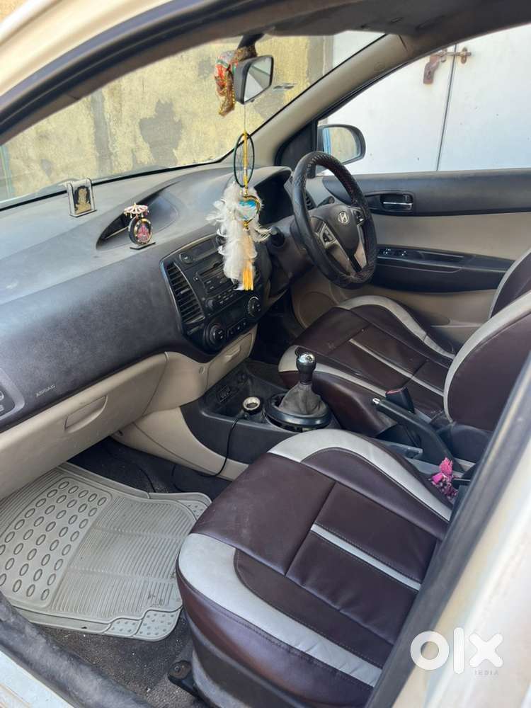 Hyundai I20 Petrol 2010