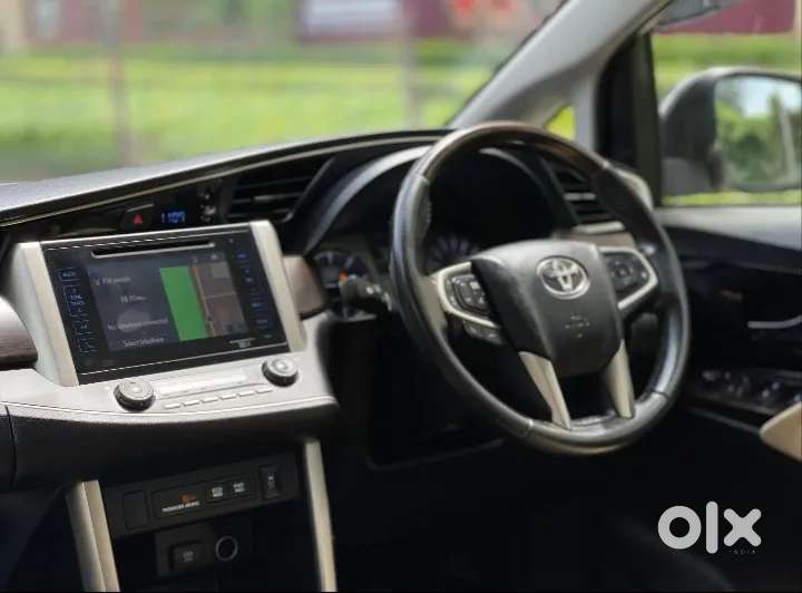 Toyota Innova Crysta 2.8 Zx At 7 Seater, 2019, Diesel