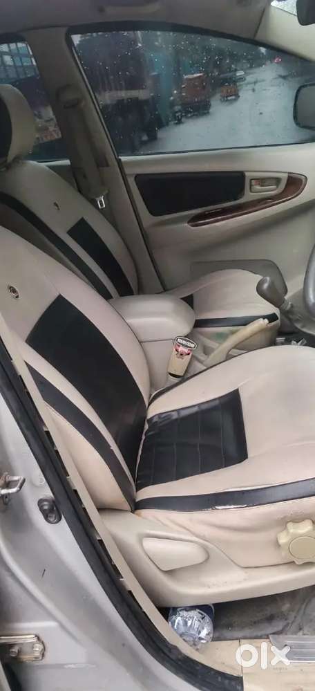 Toyota Innova 2009 Diesel 7 Str
