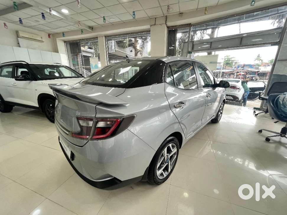 Hyundai Aura 1.2 Sx Cng, 2024, Petrol