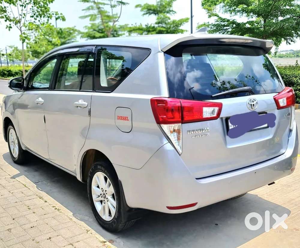 Toyota Innova Crysta [2020-ongoing] 2.4 Gx 8 Str, 2017, Diesel