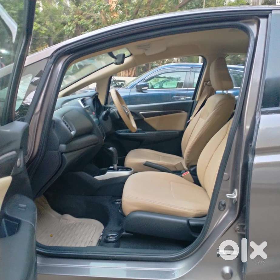 Honda Jazz V Cvt, 2015, Petrol