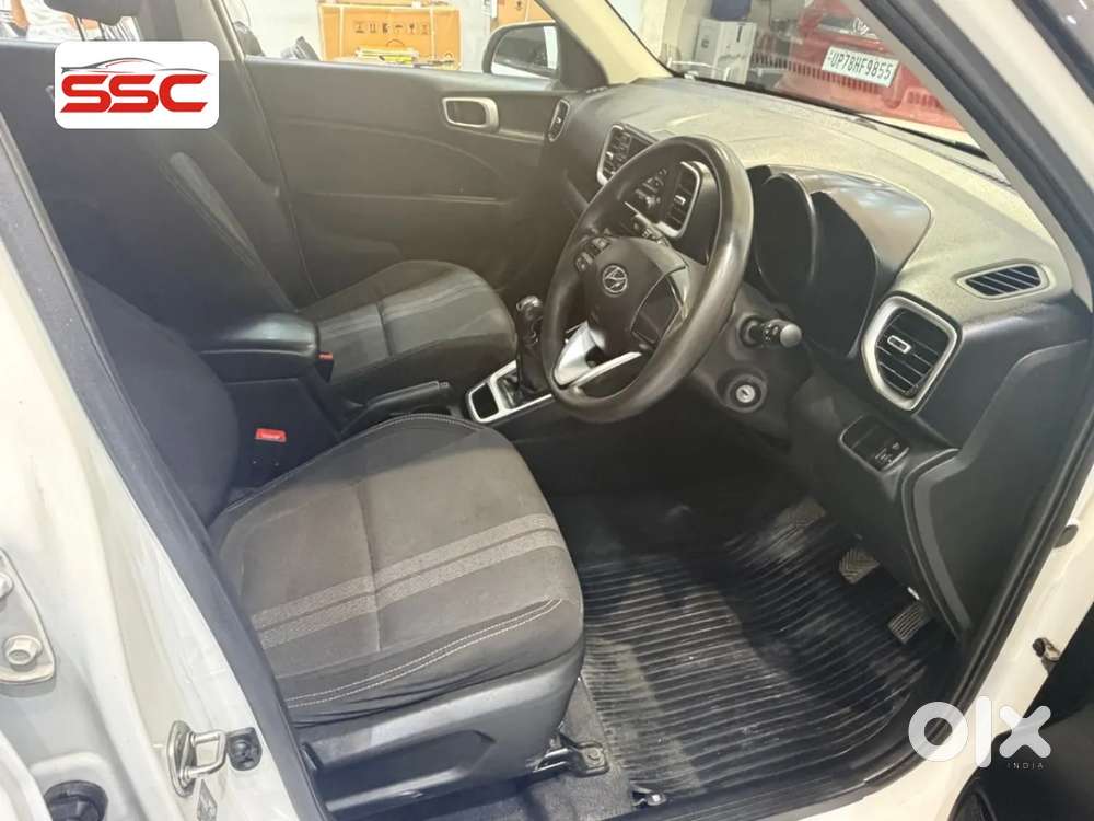 Hyundai Venue S 1.2 Petrol, 2020, Petrol