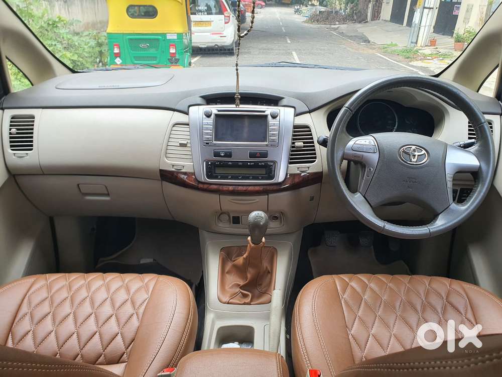 Toyota Innova 2.5 V 7 Str, 2014, Diesel