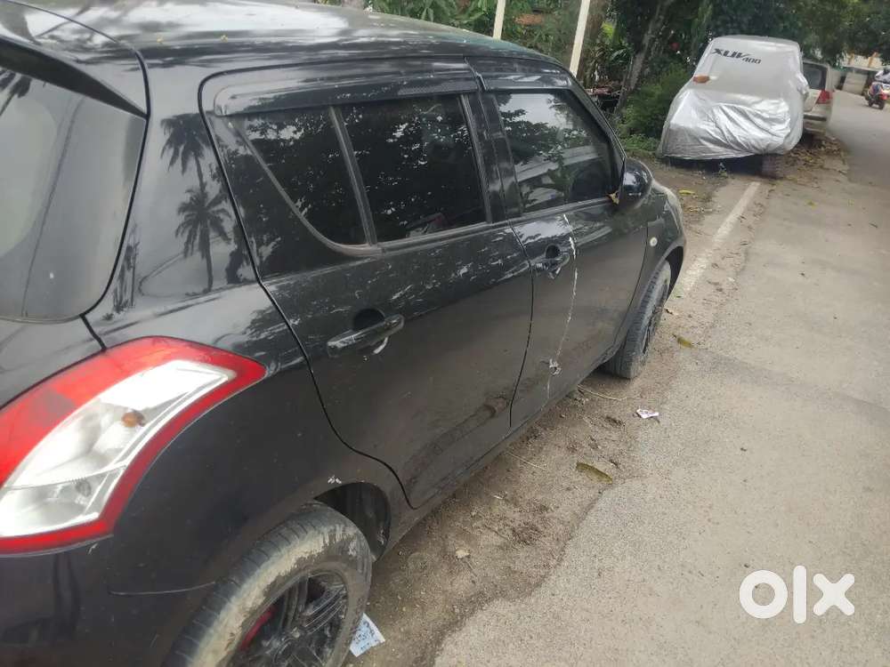 Maruti Swift 1.2 Vxi 2012