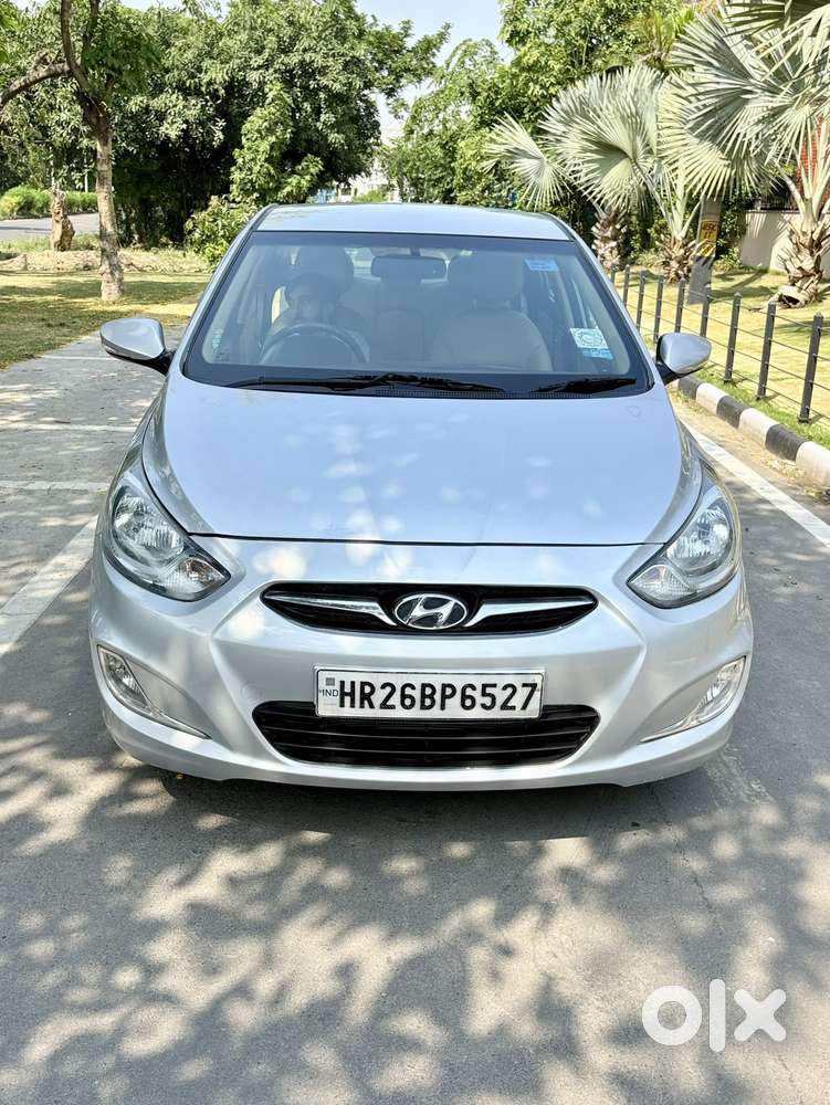 Hyundai Fluidic Verna 1.6 Vtvt Sx, 2012, Petrol