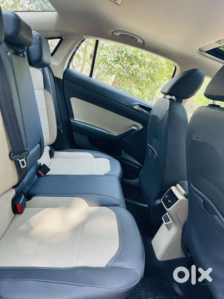 Skoda Slavia 1.0 Tsi Style At, 2022, Petrol