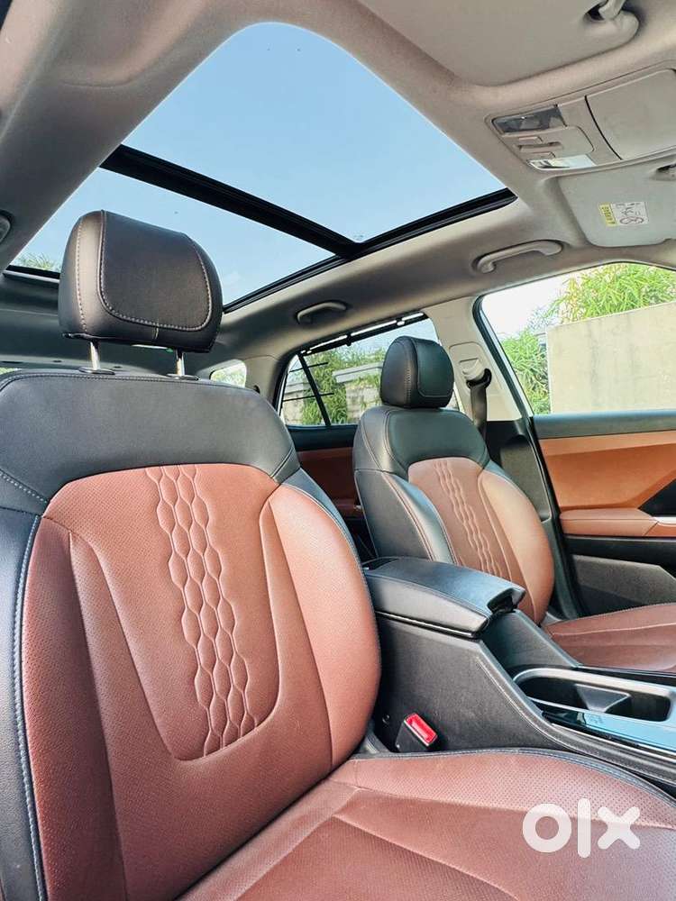 Hyundai Alcazar 2022 Petrol Auto 46000 Km Driven