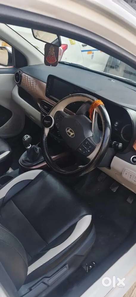 Hyundai Aura Sx 2023 Cng & Hybrids 59000 Km Driven