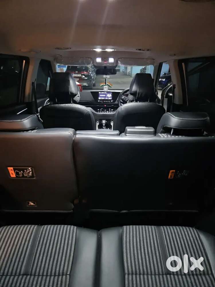 Kia Carens Prestige Plus 2024