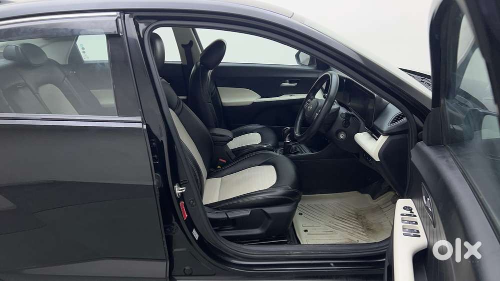 Hyundai Verna 1.5 S Vtvt, 2023, Petrol