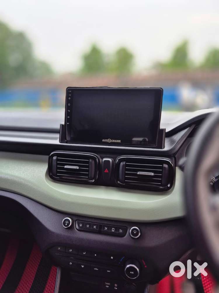 Tata Punch 1.2 Revotron Adventure Camo, 2022, Petrol