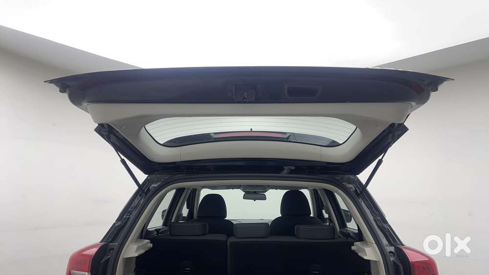 Mahindra Xuv300 W8, 2020, Petrol