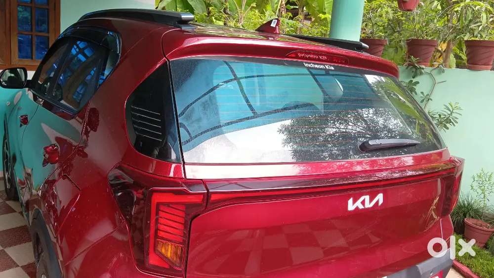 New Look Red Kia Sonet Petrol 2024 Manual
