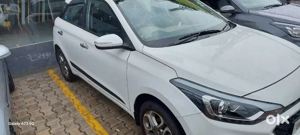 Hyundai Elite I20 2020 Petrol 35000 Km Driven