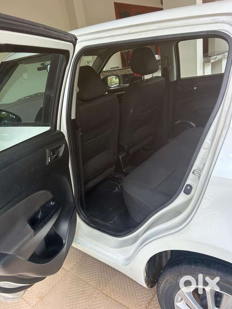 Maruti Suzuki Swift Zxi 2012 Petrol Good Condition