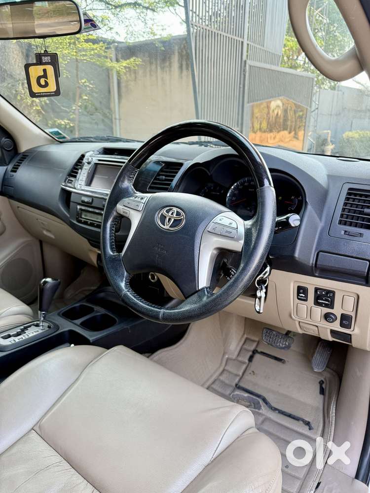 Toyota Fortuner 3.0 4x2 Automatic, 2015, Diesel