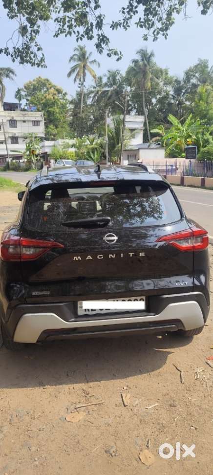 Nissan Magnite 1.0 Xv Turbo Cvt, 2023, Petrol