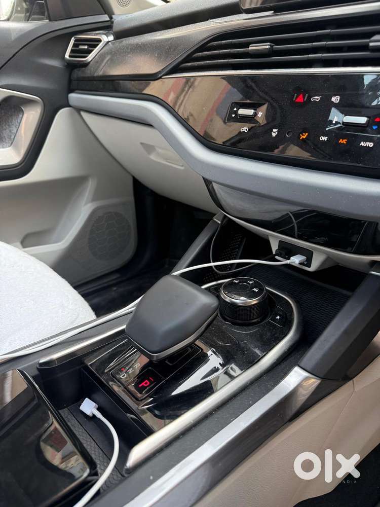 Tata Safari Pure Plus At, 2024, Diesel