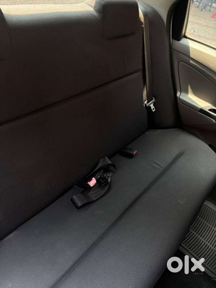 Toyota Etios 2010-2012 G, 2011, Petrol