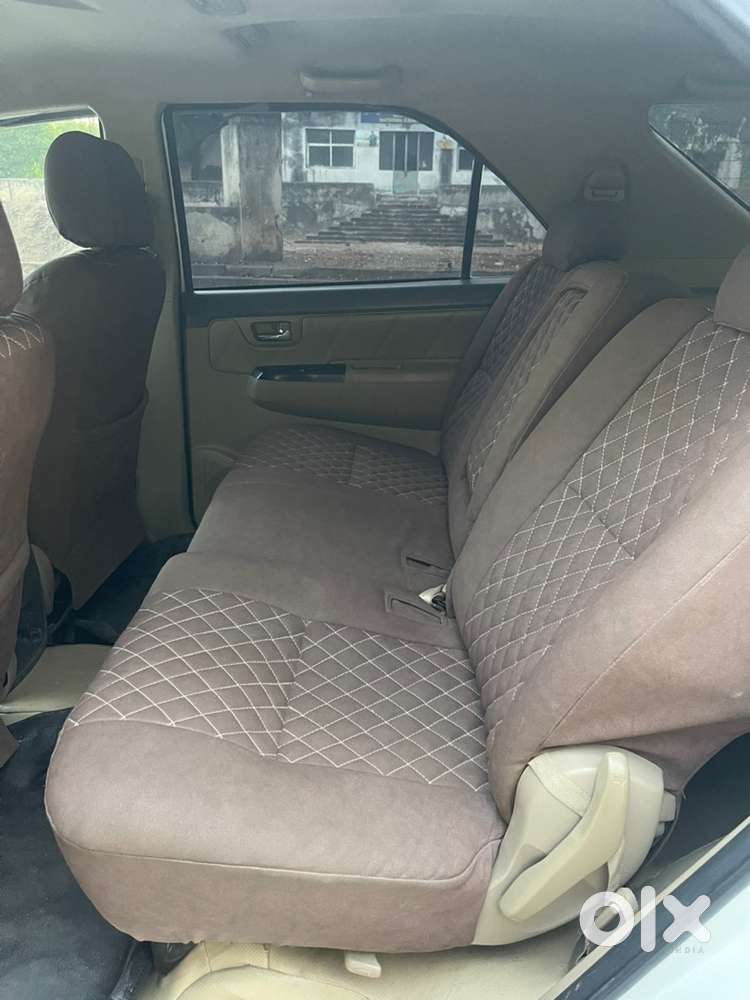 Toyota Fortuner Diesel 2012