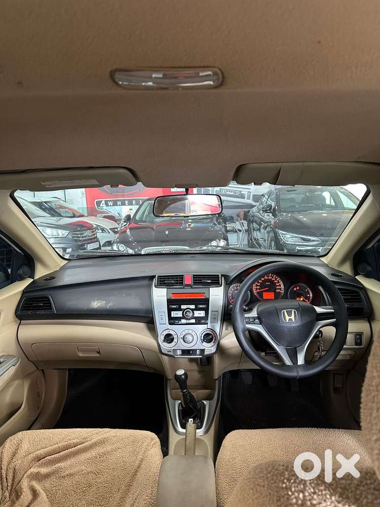 Honda City V Mt Exclusive, 2010, Petrol