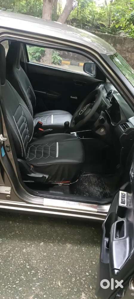 Maruti Suzuki Swift Lxi 2018