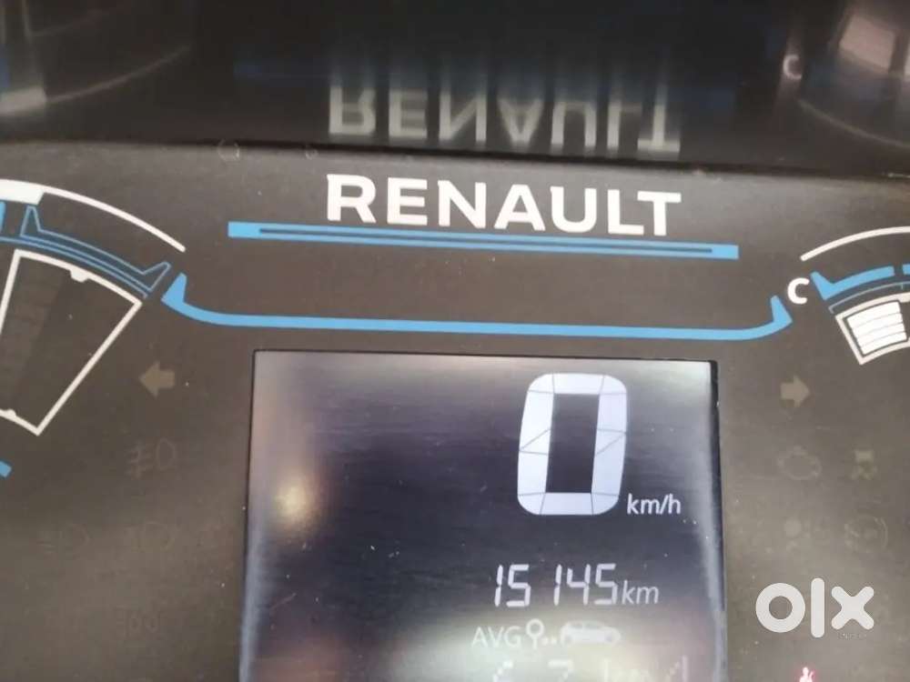 Renault Triber 2022 Showroom Condition Car
