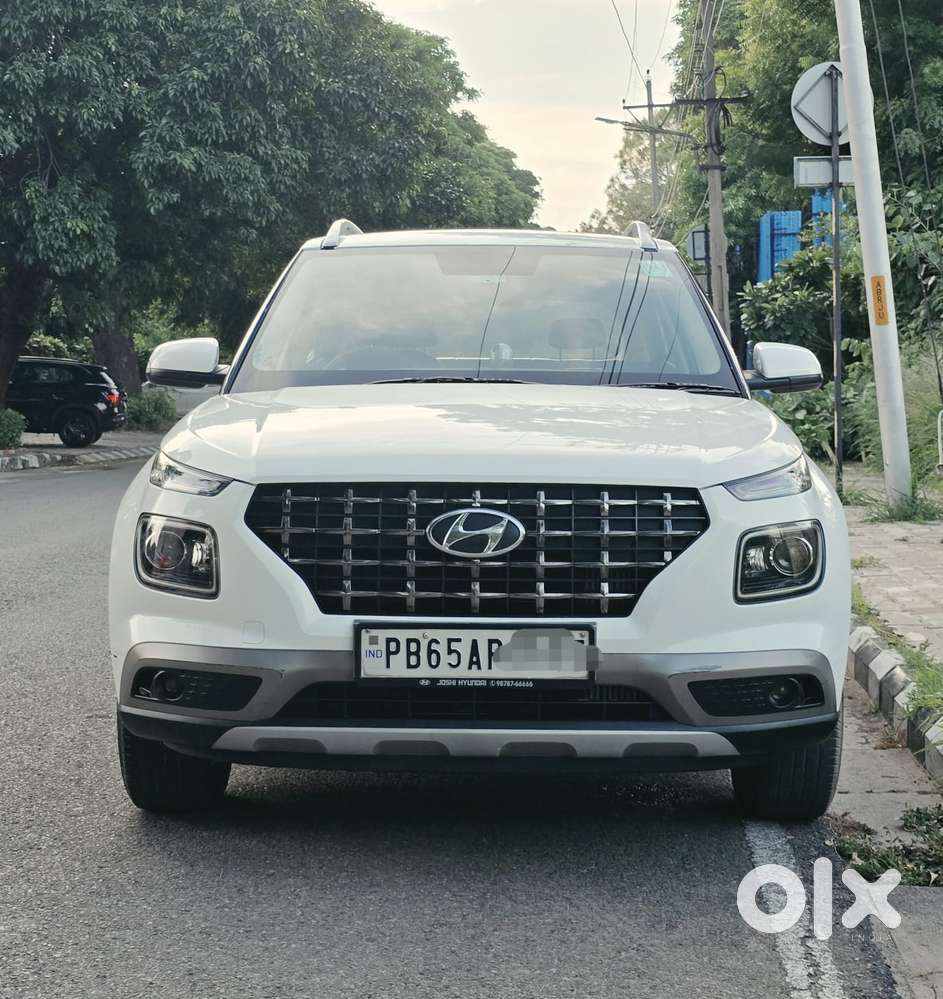 Hyundai Venue 1.0 Sx (o) Turbo Dct, 2021, Petrol