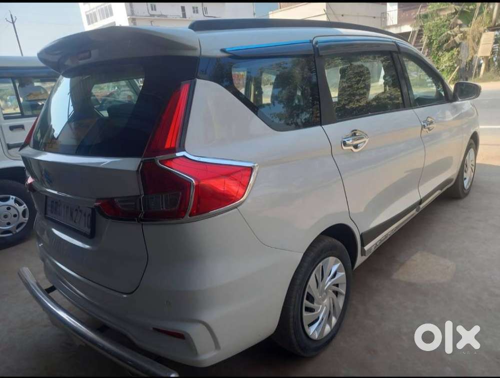 Maruti Suzuki Ertiga 2022-2023  Vxi, 2022, Cng & Hybrids