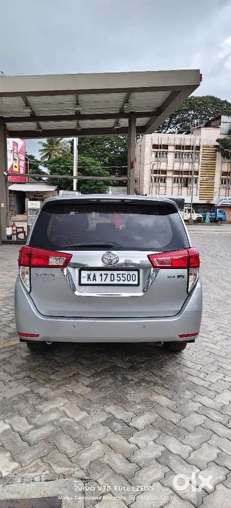Toyota Innova Crysta 2018 Variant