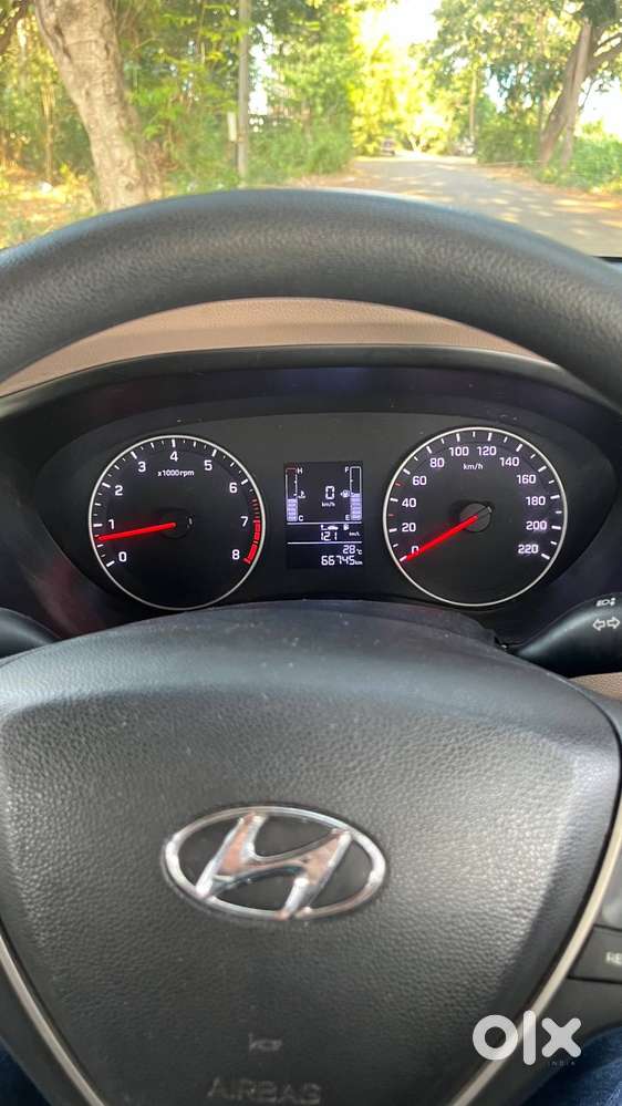 Elite I20 1.2 Sportz (o) Vtvt Mt
