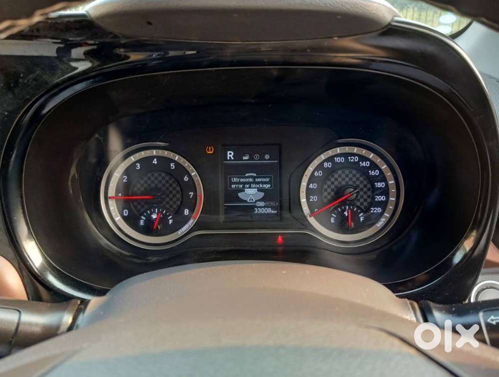 Hyundai Aura Sx 1.2 Cng, 2024